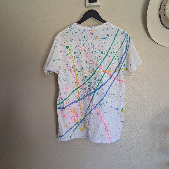 PRAY Splatter Paint Neon Tshirt Size Medium - Picture 3 of 3